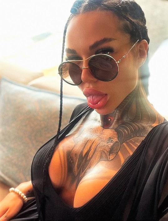 Проститутка Ника СПб у метро Московские Ворота, телефон +79812142180