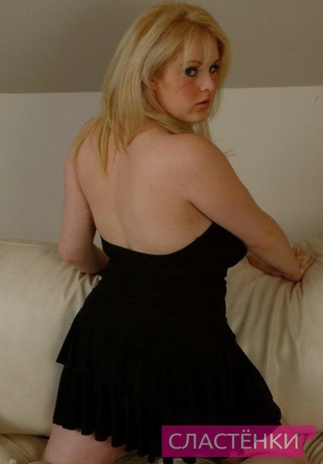 Проститутка Кристина, 5 размер сисек - cекс и интим услуги у метро Выборгская за 1500 р. час, телефон +7(911)263-24-68 - фото 2