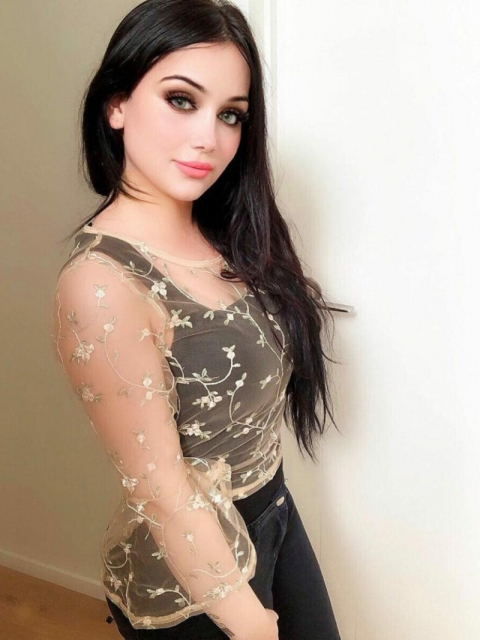 Лерочка - cекс и интим услуги у метро Черная Речка за 1500 р. час, телефон +7(981)167-67-19 - фото 1