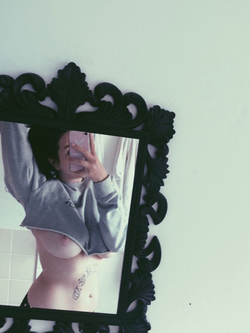 Проститутка Леночка СПб у метро Владимирская, телефон +7(981)002-14-54