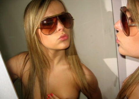 Ксю - cекс и интим услуги у метро Девяткино за 1500 р. час, телефон +7(981)266-85-01 - фото 2