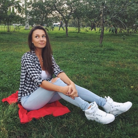 Зрелые проститутки Питера, Мира - cекс и интим услуги у метро Проспект Большевиков за 8000 р. час, телефон +7(981)136-33-84 - фото 4