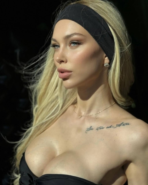 Моника - cекс и интим услуги у метро Черная Речка за 10000 р. час, телефон +7(921)946-50-58 - фото 5