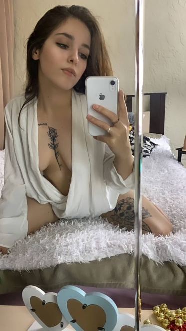 VIP проститутки: Ксюша - cекс и интим услуги у метро Площадь Ленина за 8000 р. час, телефон +7(981)214-21-80 - фото 3